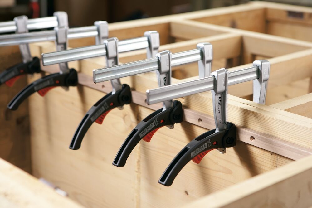 Lever clamps